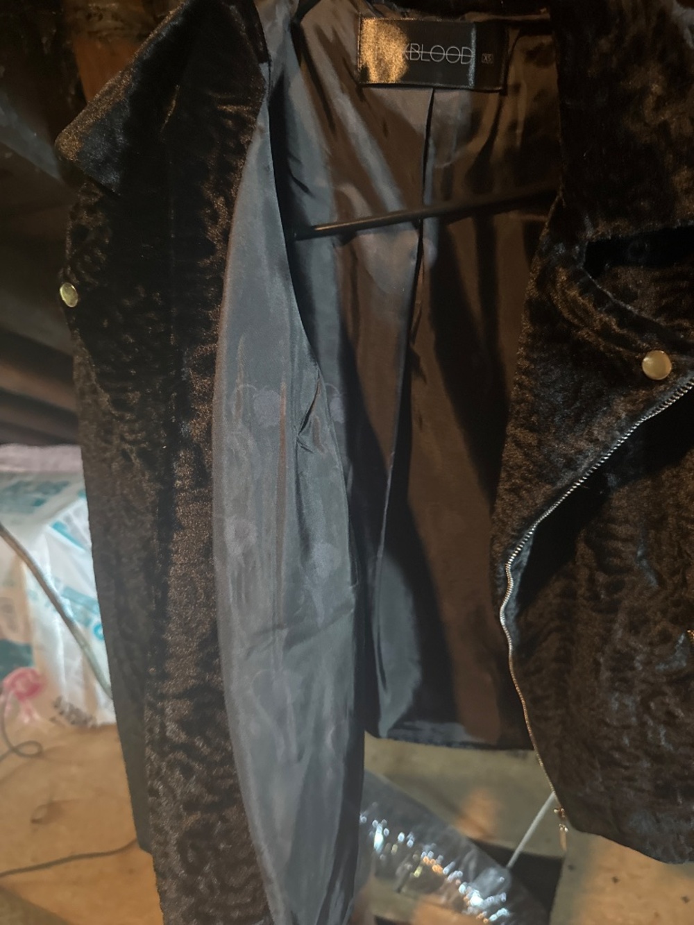 Jacket - Picture 2 of 5